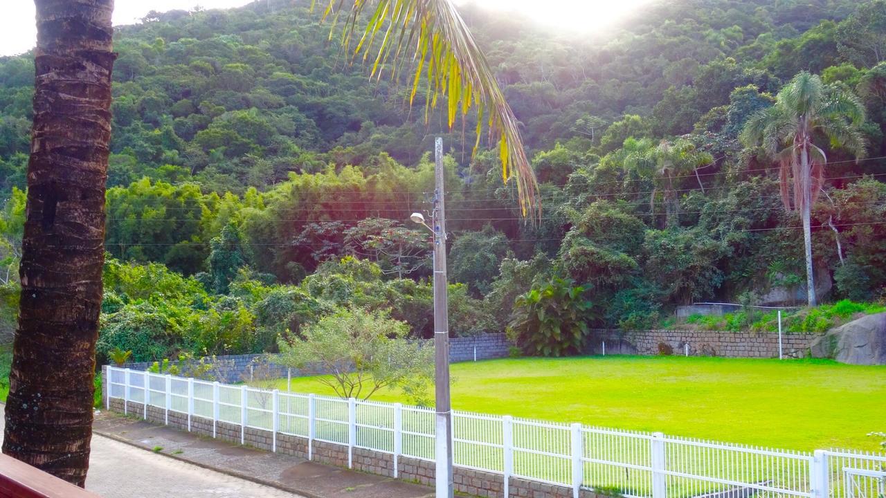 Bangalô com vista para o mar. Governador Celso Ramos Exterior foto